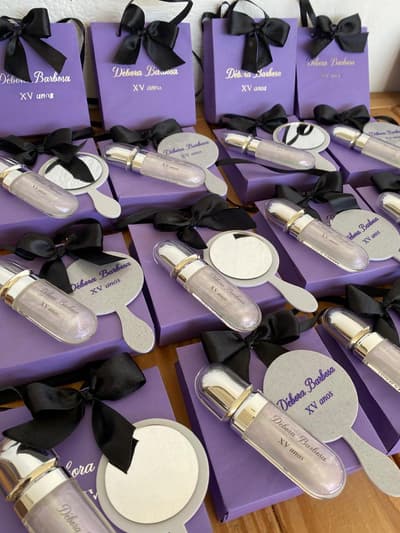 Kit mini sacola, gloss e espelho personalizados