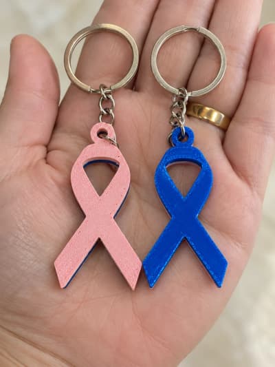 Chaveiro outubro rosa e novembro azul
